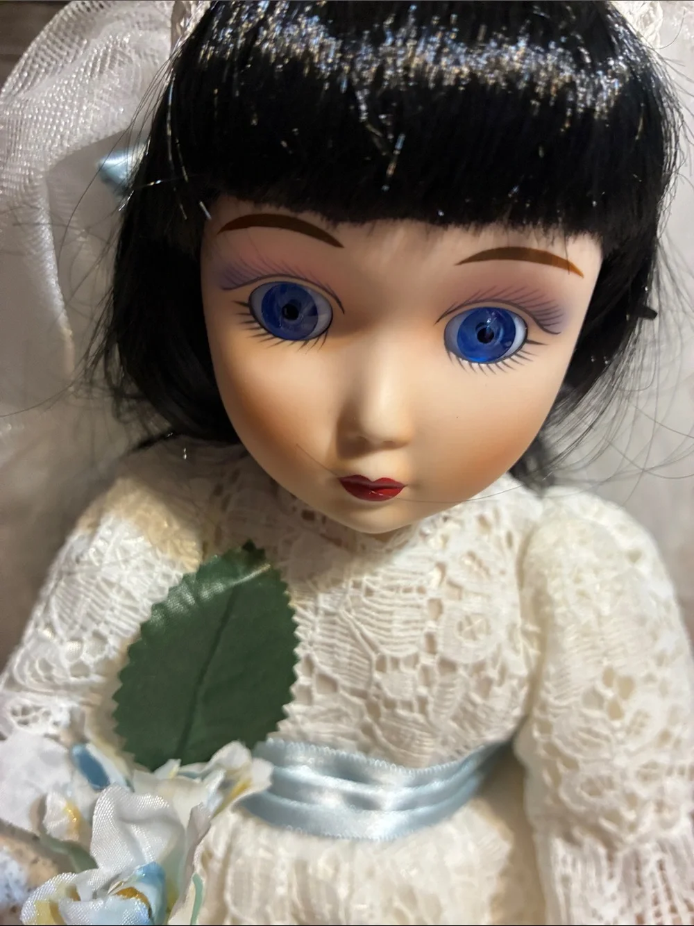 The Danbury Mint beautiful porcelain